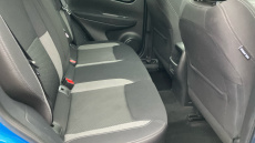 Nissan Qashqai 1.3 DiG-T N-Connecta 5dr [Glass Roof Pack] Petrol Hatchback